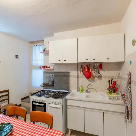 Family In The Heart Of Valnerina Polino